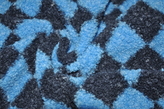 100% poliester 150 cm CW lub regulowana tkanina Faux Sherpa o gramaturze 315 g / m2